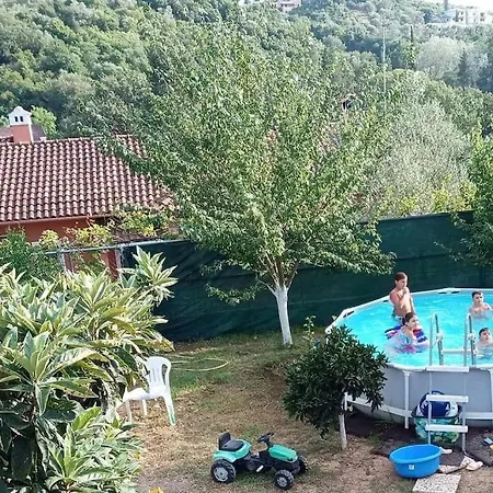 A&m House & Playground Villa *