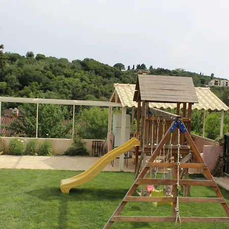 Villa A&m House & Playground Agios Ioannis (Corfu)