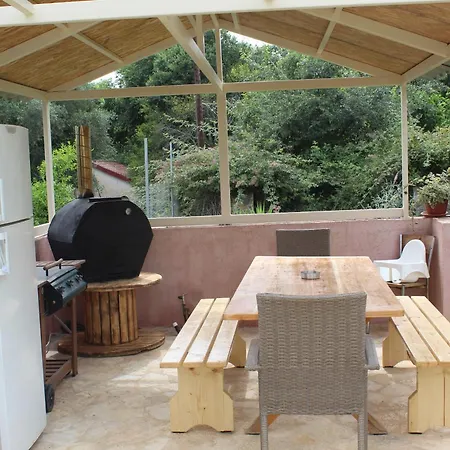 A&m House & Playground Agios Ioannis (Corfu)